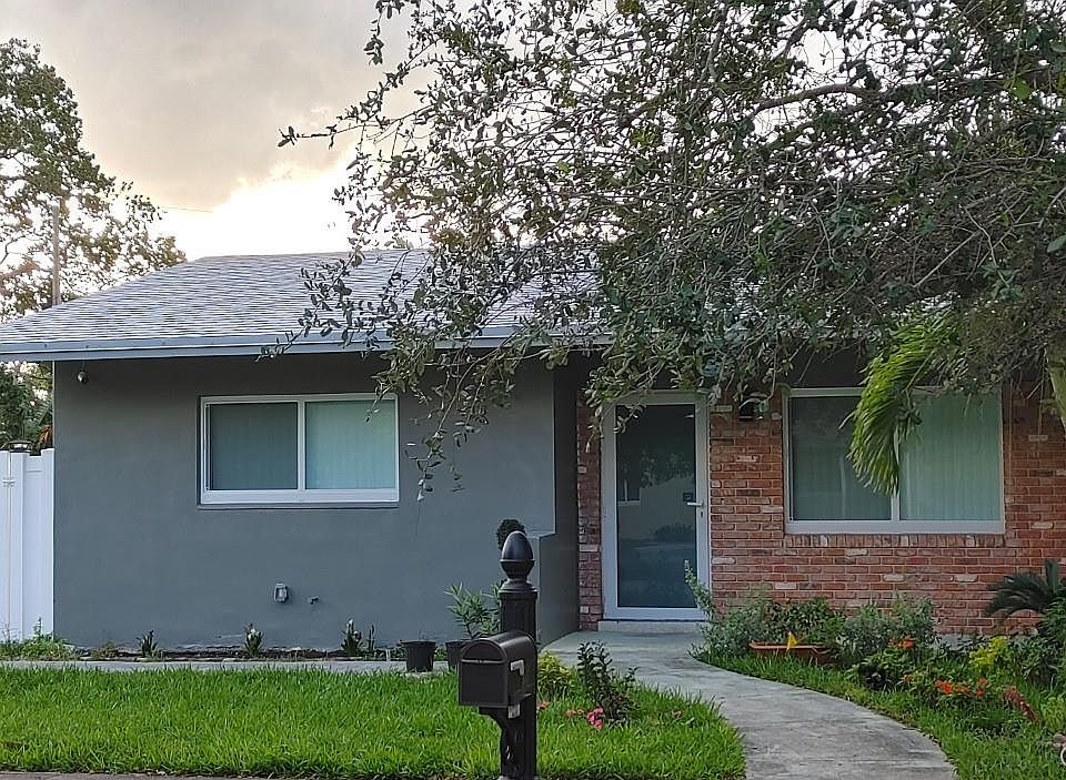 1st image of 1501 NW 6th Ave #1501
