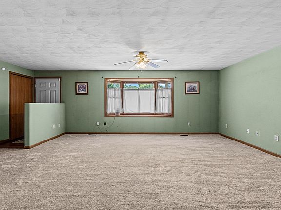 4th image of 203 N Bickett Rd
