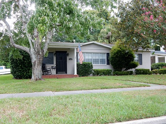 2nd image of 1219 N Westmoreland Dr