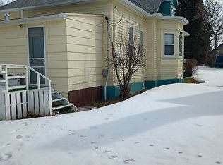 1008 7th St, Langdon, ND 58249