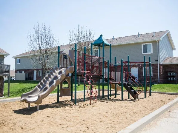 Williamsburg Townhomes