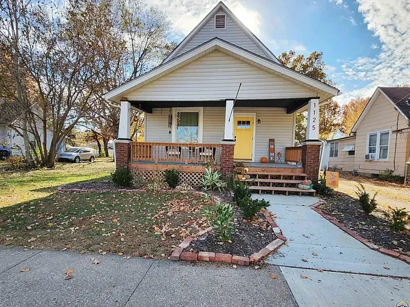 1125 SW 3rd St, Topeka, KS 66606