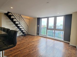 293 McGuinness Blvd #2R, Brooklyn, NY 11222
