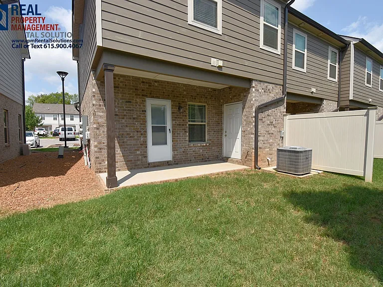 555 Gresham Ln #E4 — Photo 19