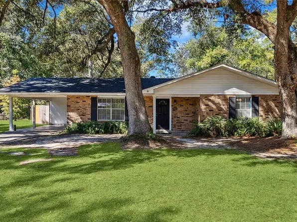 42114 Garden Dr, Ponchatoula, LA 70454