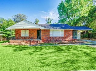214 Heathwood Dr, Aiken, SC 29803