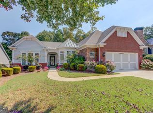 6320 Thunder Ridge Cir, Hoschton, GA 30548