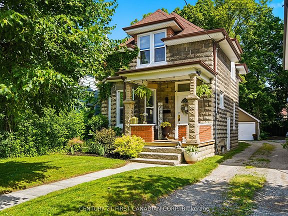 3rd image of 56 Euclid Ave