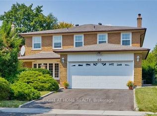 40 Rockland Dr, Toronto, ON M2M 2Y9