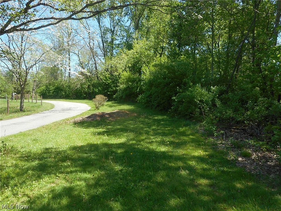 2nd image of Schotten Rd