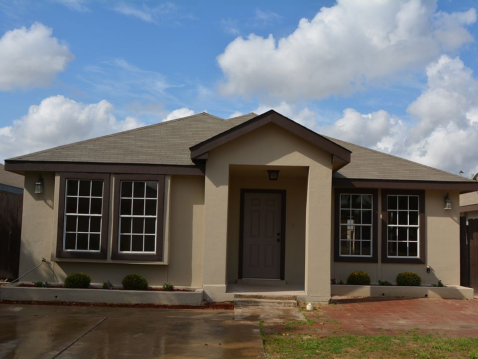 1st image of 12928 Arapahoe Dr