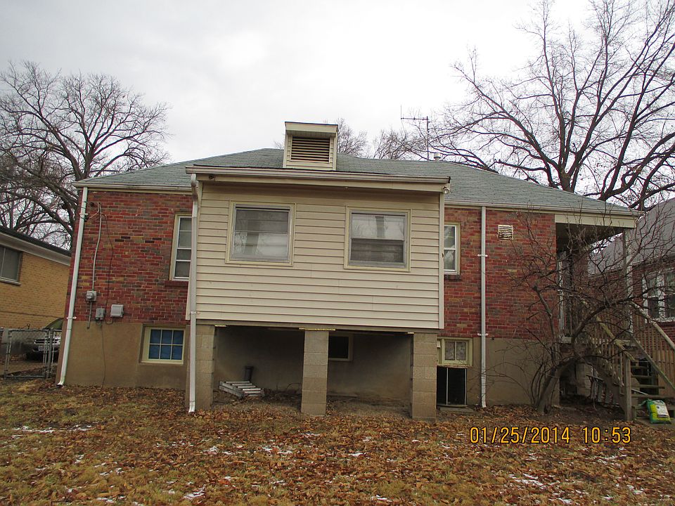 2nd image of 7532 Drexel Dr