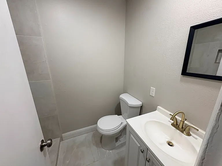 2301 Scott St #12 — Photo 2