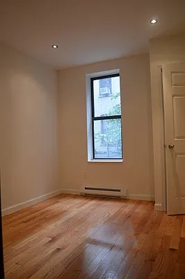 Rented by CoSo Apartments | media 52