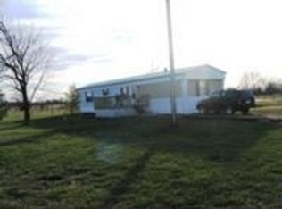 21501 N Tucker School Rd, Sturgeon, MO 65284