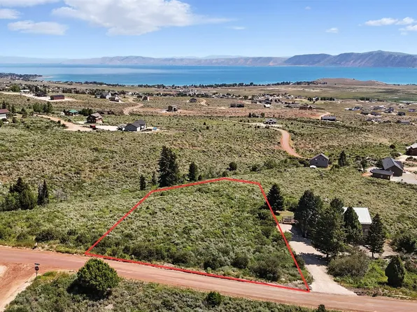 3436 S Sweetwater Pkwy, Garden City, UT 84028