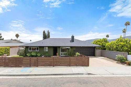 1009 La Tierra Dr Photo 1