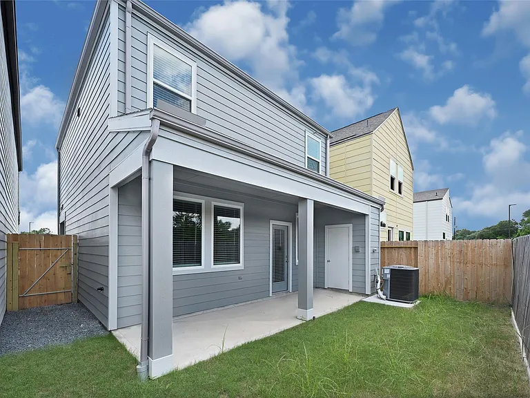 3015 Ocean Cay Dr — Photo 17