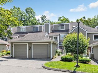 3 Country Walk #3, Shelton, CT 06484