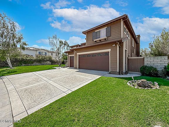2nd image of 215 Southcrest Pl