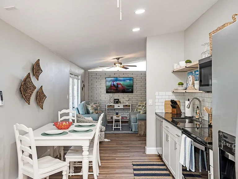 2213 Wason Rd — Photo 43