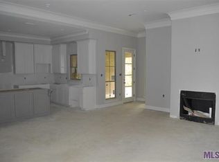 8162 Seville, baton rouge, LA 70820
