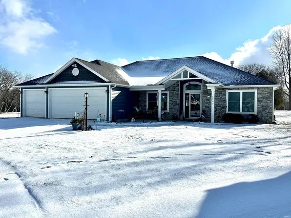 4205 Palace Ln, Fort Wayne, IN 46808