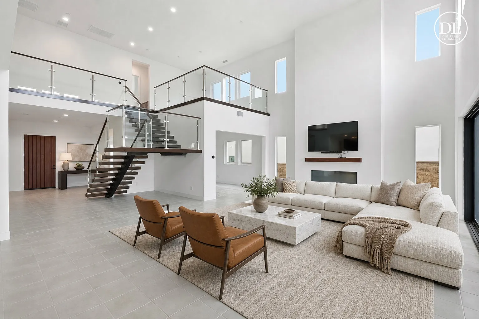 5 bed, 4.5 bath, 6314 sqft, $11,300 — Photo 1
