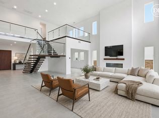 20568 Edgewood Ct, Chatsworth, CA 91311