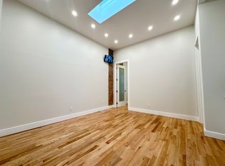12 Spencer Ct APT 3R, Brooklyn, NY 11205
