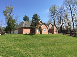 2247 Battle Hill Rd, Pigeon Forge, TN 37863