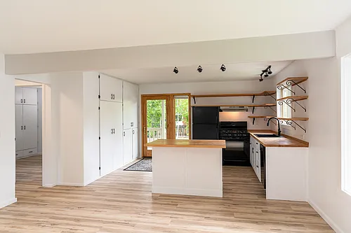 121 Pinewood Ln #B1 Photo 1