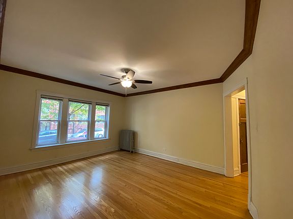 3rd image of 5116 N Glenwood Ave #1