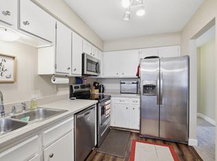1509 W 140th St, Burnsville, MN 55337