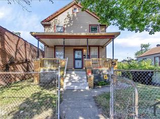 17946 Gallagher Ave, Hamtramck, MI 48212