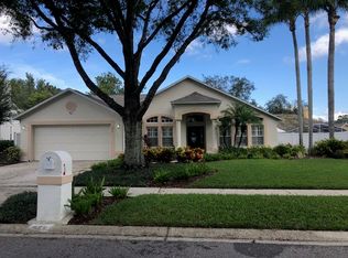 586 W Artesia St, Oviedo, FL 32765