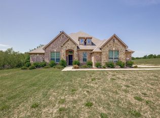 3011 Valley Oak Ln, Kaufman, TX 75142