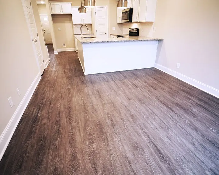 220 Drayton Dr — Photo 11