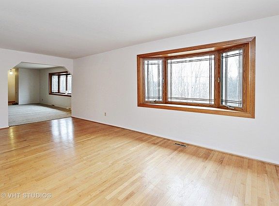2nd image of 40201 N Sibley Dr