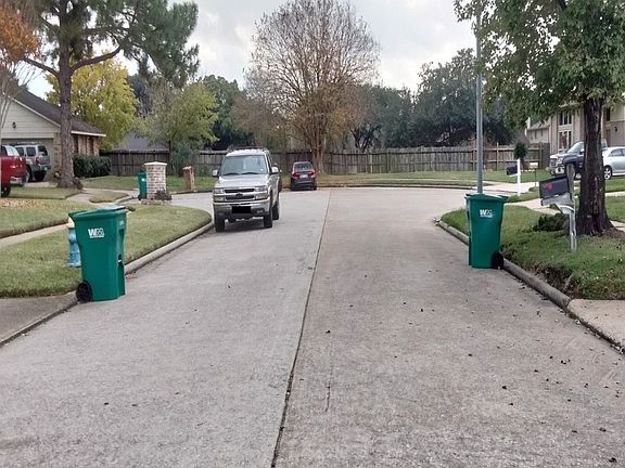 5th image of 8814 Parkcrest Forest Dr