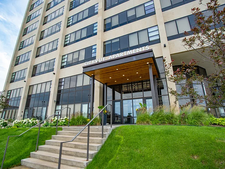 CityVue Apartments — Photo 11
