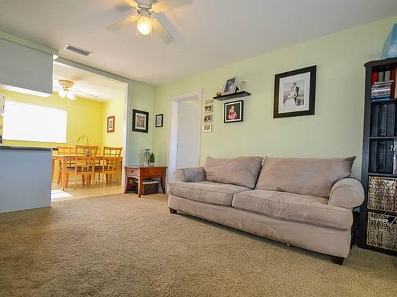 3rd image of 2928 Rogers Ave
