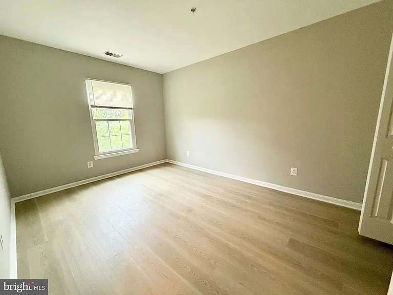 8 Diamond Hill Ct — Photo 16