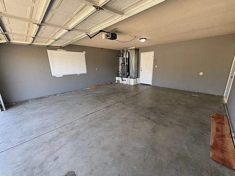 1257 W Olema Cir — Photo 2