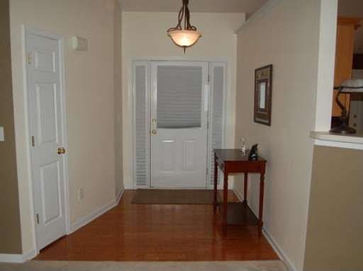 3rd image of 2476 Fairmont Park Ct