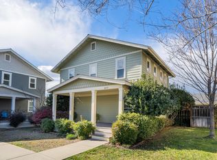 857 Fell St, Redding, CA 96001