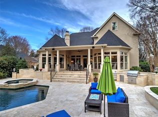 2501 Chelsea Place Ct, Charlotte, NC 28211