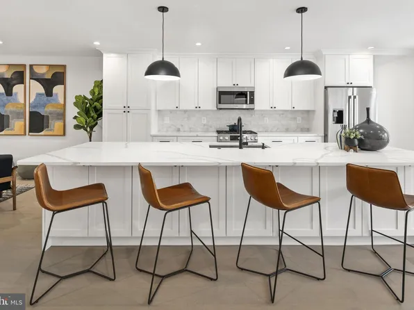 632 Rock Creek Church Rd NW Floor 2, Washington, DC 20010