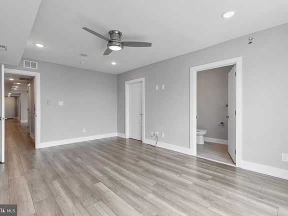 5th image of 419 W Cumberland St APT 2