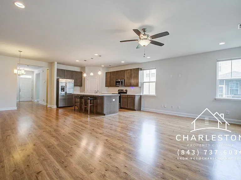 7824 Montview Rd — Photo 26
